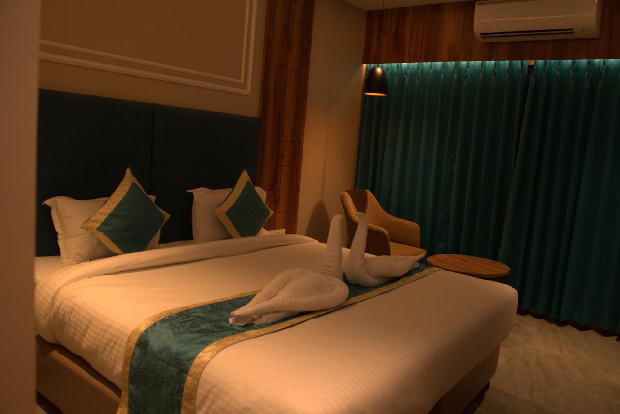 Hotel Tanisha Kishanganj Dış mekan fotoğraf